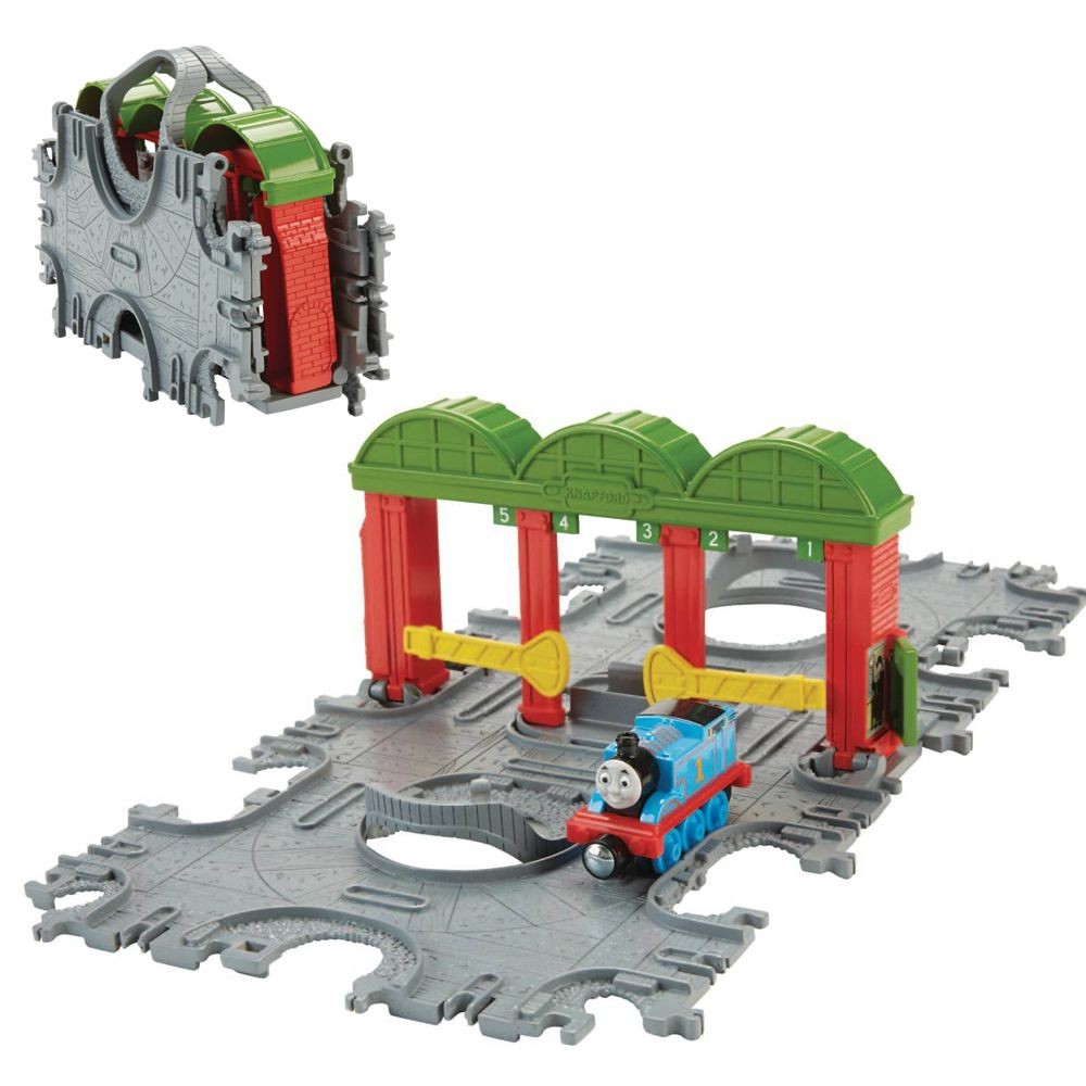 Thomas and Friends - Set Thomas & Knapford Station Take-n-Play Mattel ...